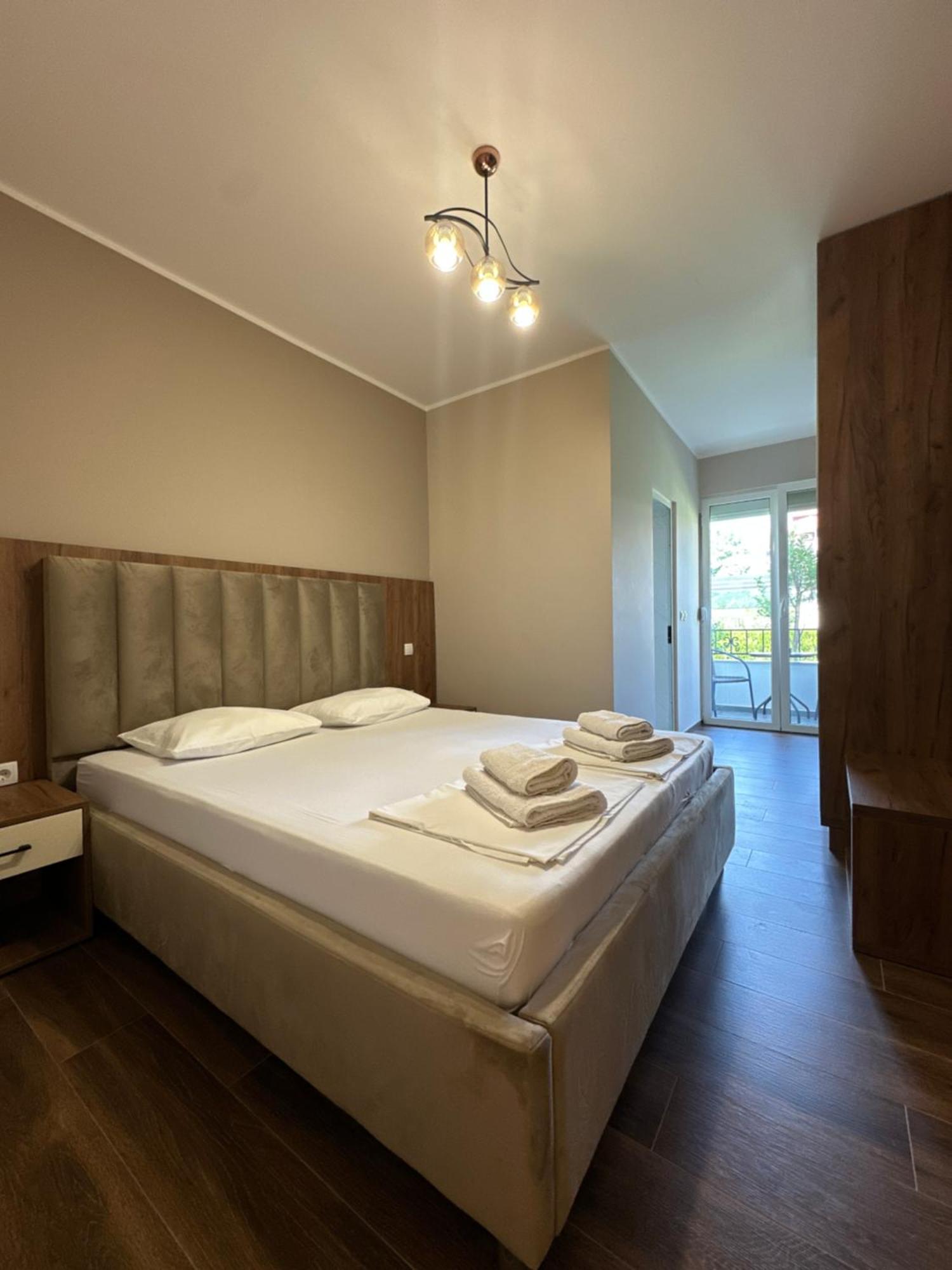 Residence Leora อุลซิน ภายนอก รูปภาพ